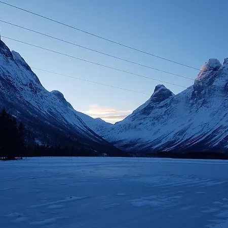 Soggebru Camping * Åndalsnes